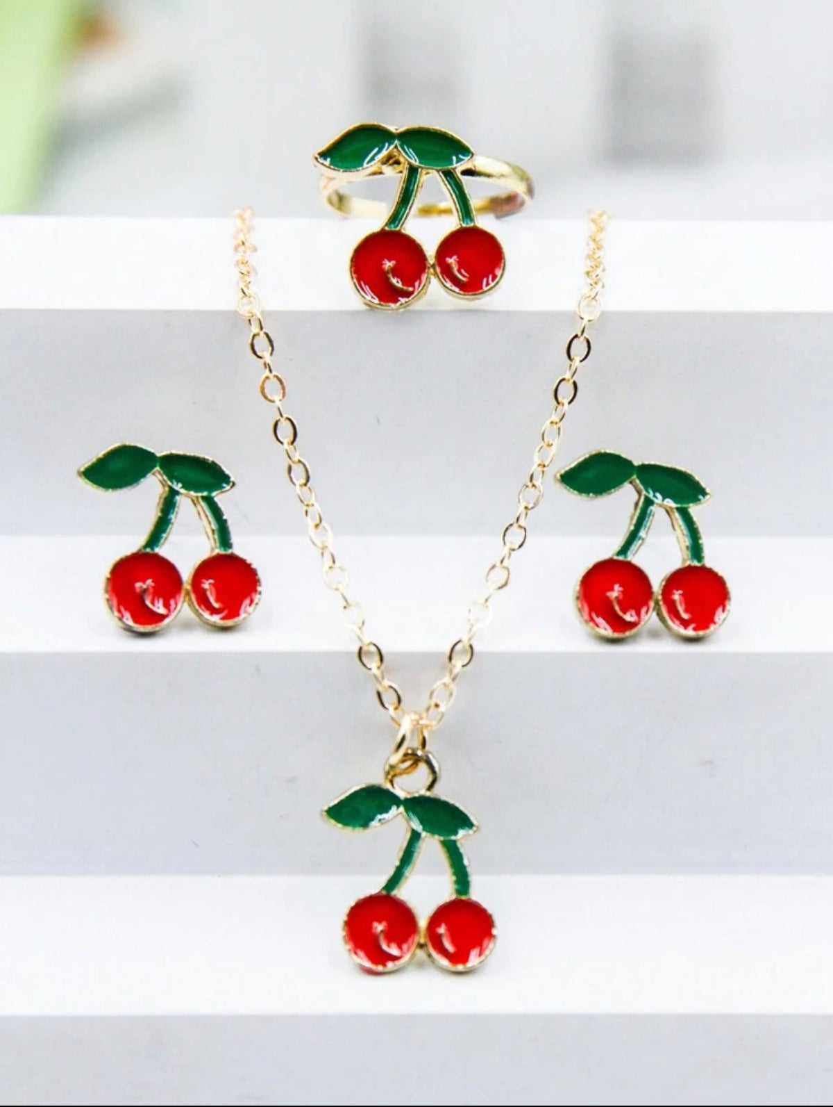 Cherry necklace set