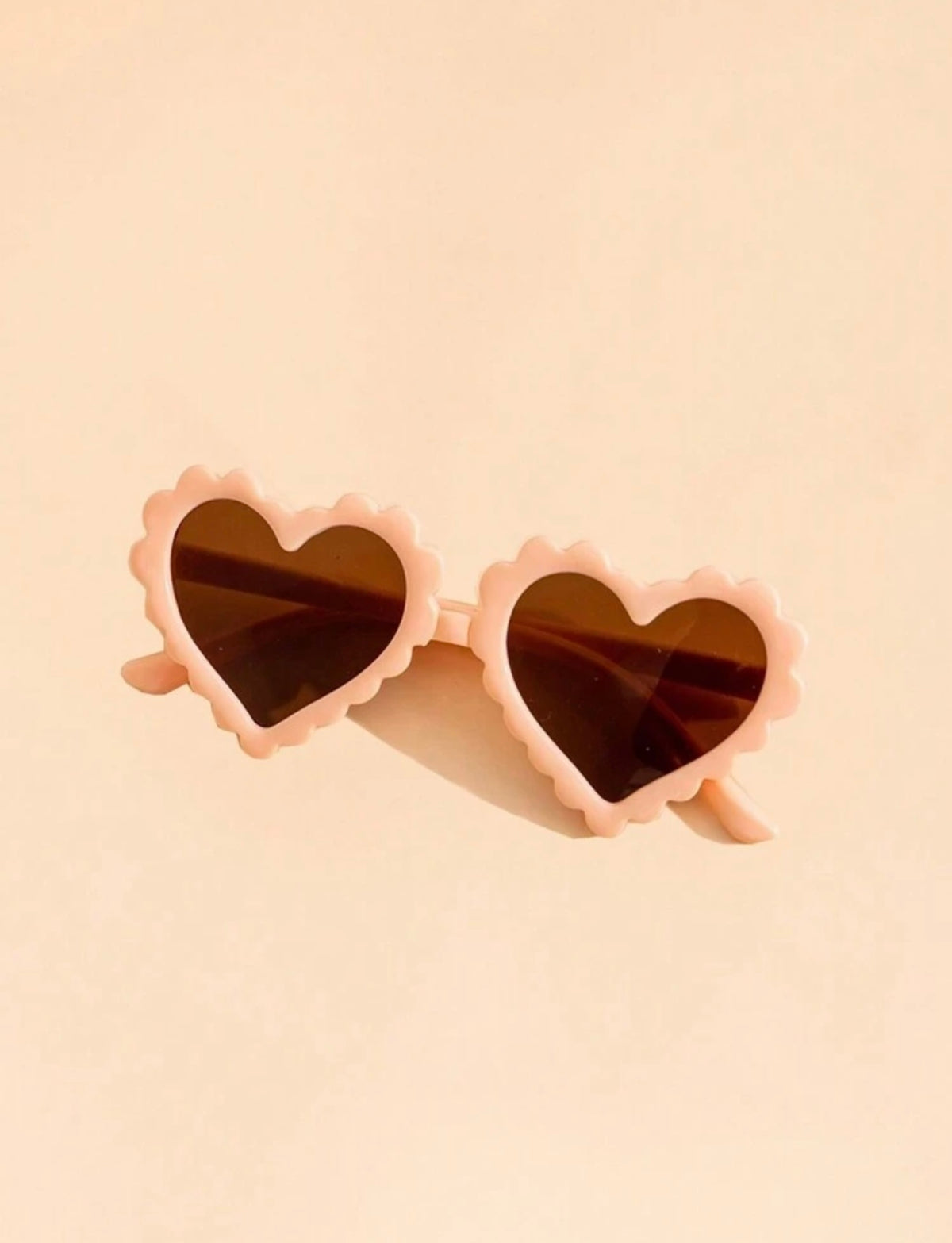 Kids Heart Shape Sunglasses – Girls UV-Protective Eyewear Peach & Cream